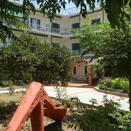 Ancora Hotel Poros Town المظهر الخارجي الصورة